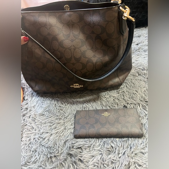 ⭐️Coach Signature Brown Shoulder Bag and Wallet - Picture 1 of 11